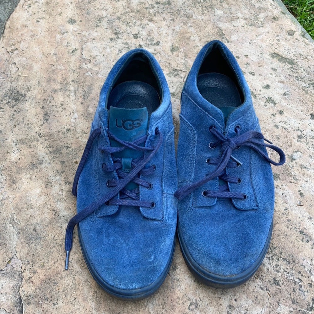 Ugg shoes